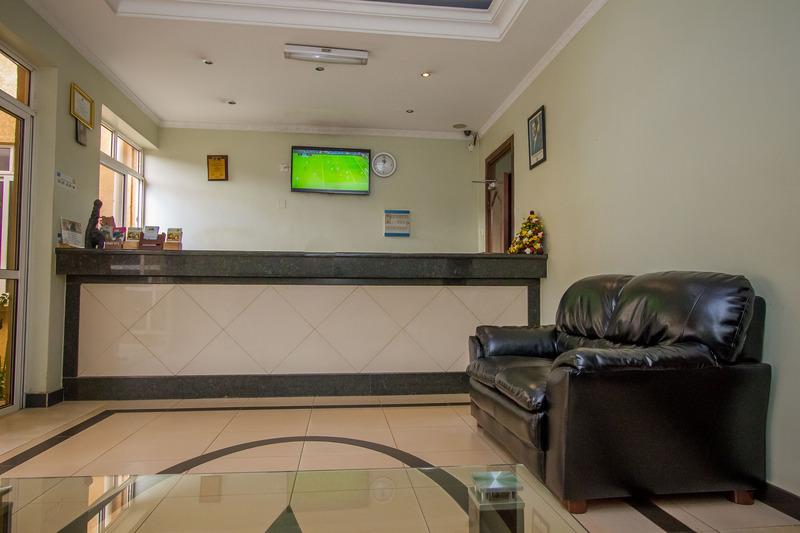 City Royal Resort Hotel Kyambogo  Zewnętrze zdjęcie