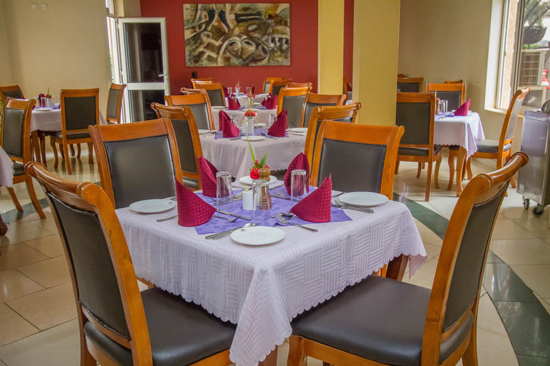 City Royal Resort Hotel Kyambogo  Zewnętrze zdjęcie