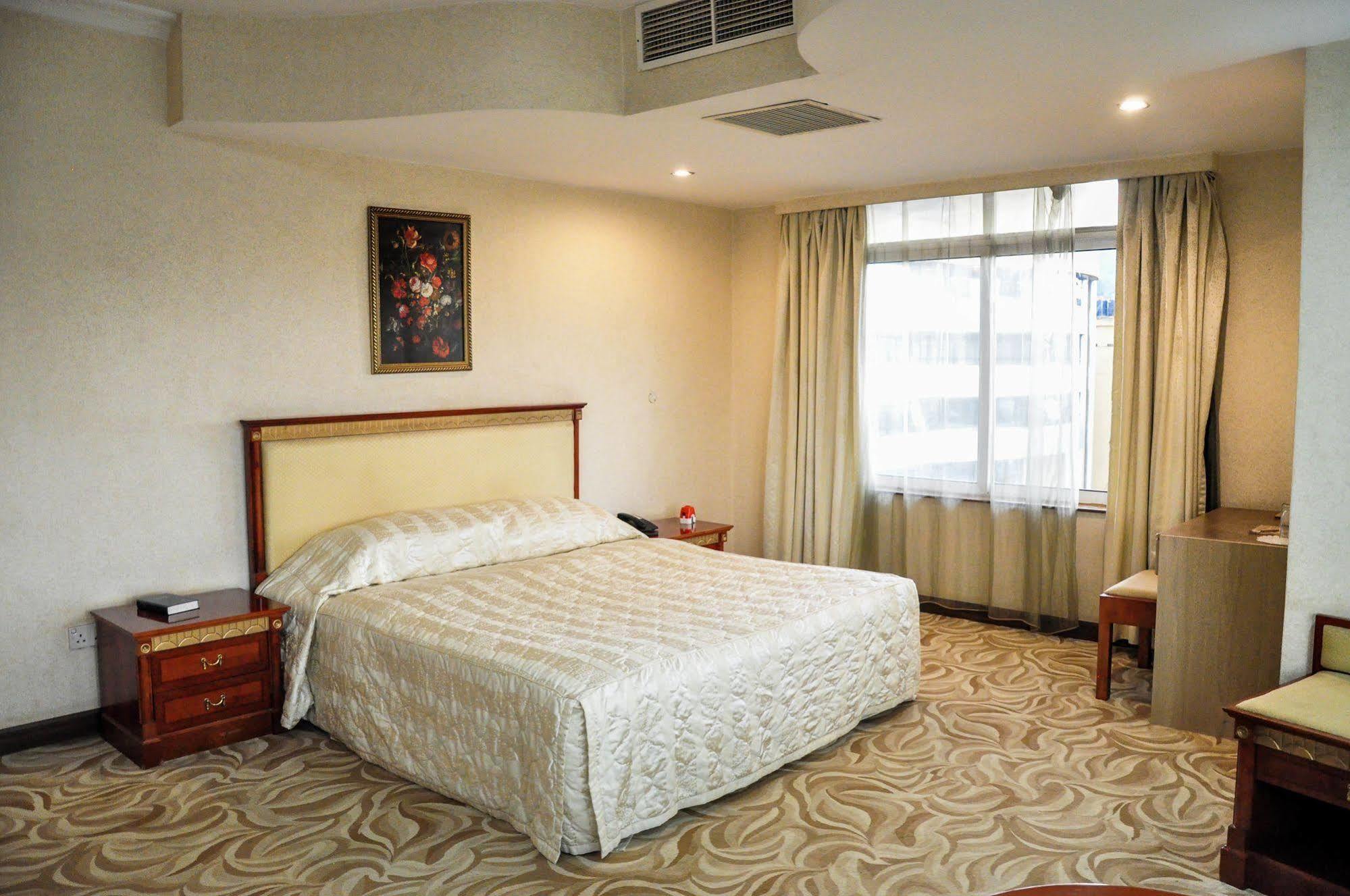 City Royal Resort Hotel Kyambogo  Zewnętrze zdjęcie