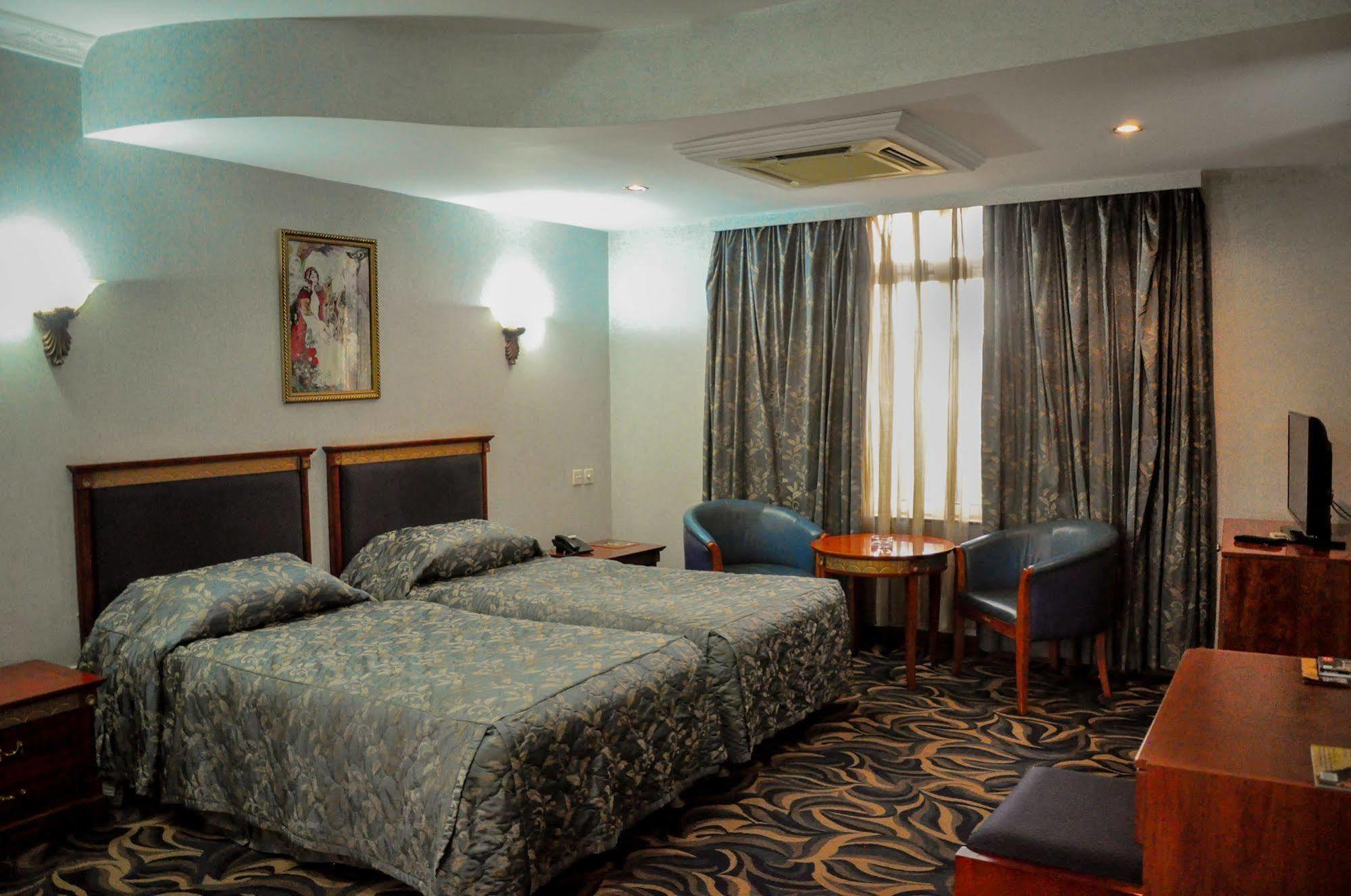 City Royal Resort Hotel Kyambogo  Zewnętrze zdjęcie